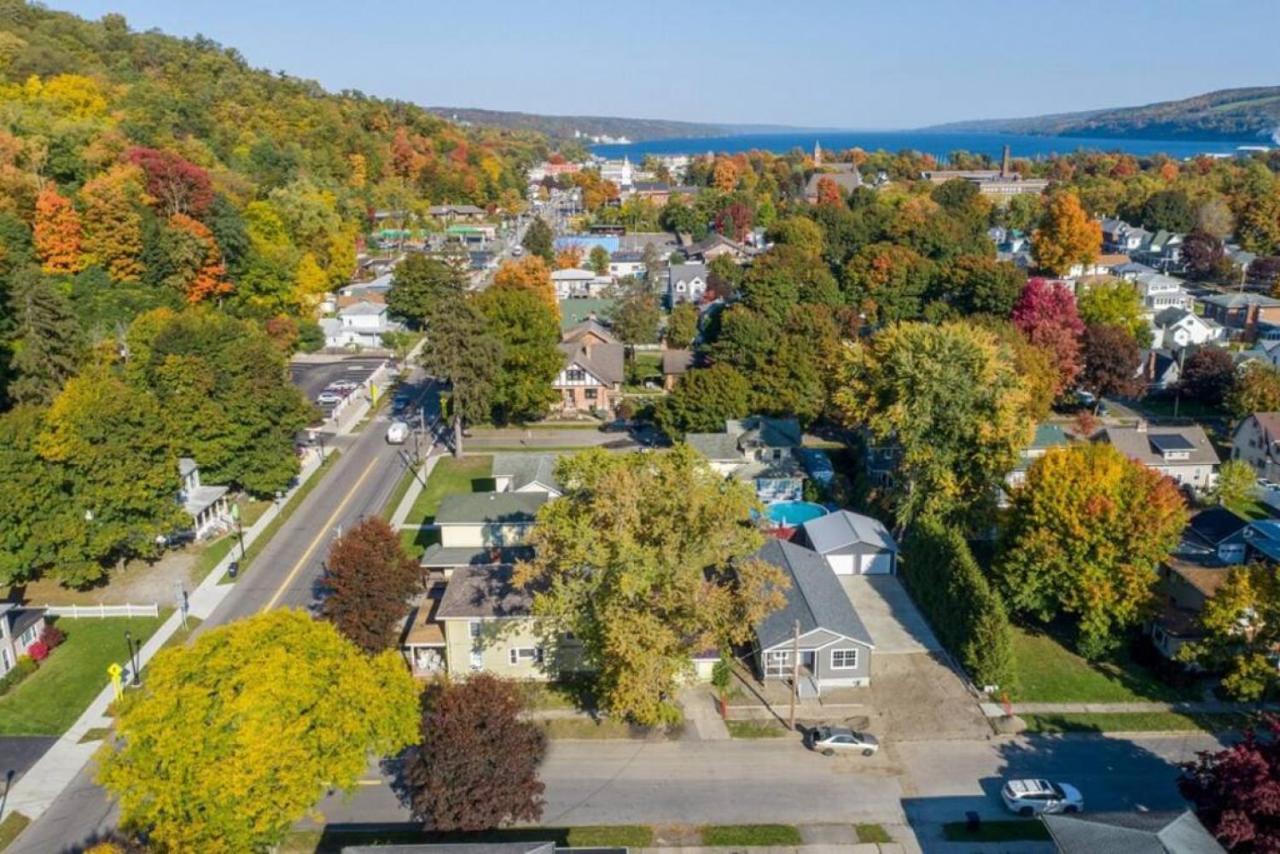 Walk To Parks, Dining & Lake! Game Room! Hot Tub! Watkins Glen Exteriör bild