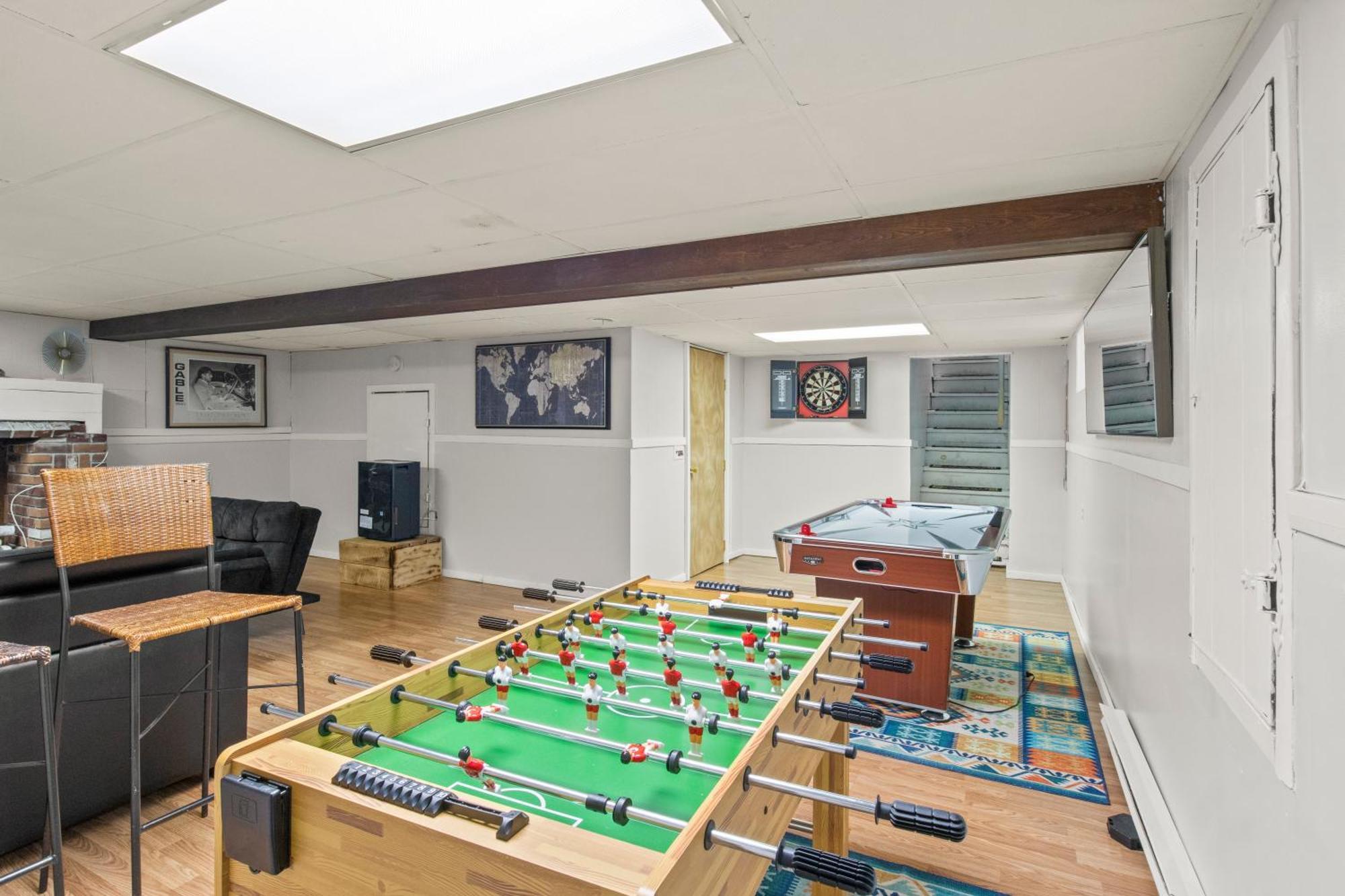 Walk To Parks, Dining & Lake! Game Room! Hot Tub! Watkins Glen Exteriör bild